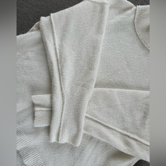 Free People Sweater - Picture 2 of 6